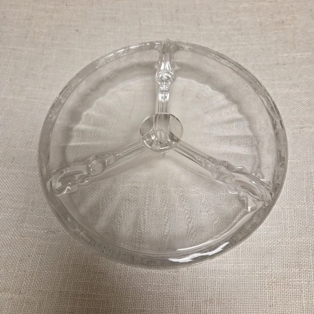 VINTAGE‎ GLASS  DIVIDED DISH WITH LID AND FLOWER DESIGNS-7